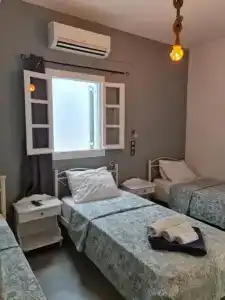 Zoumis Studios - 269