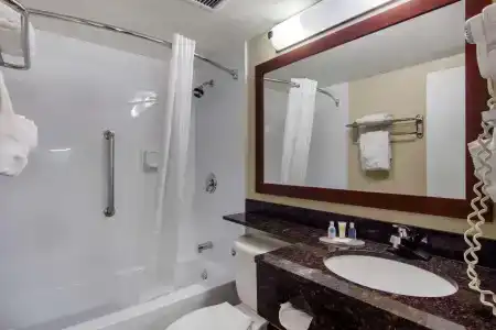 Comfort Inn Sandy Springs – Perimeter - 8