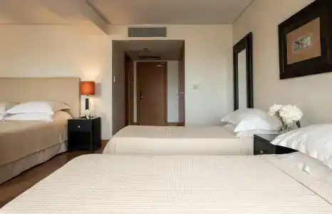 Plaza Resort - 3