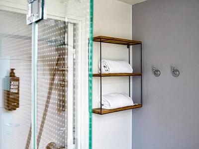ibis Annecy Centre Vieille Ville - 65