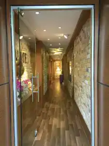 A Palace Suites - 10