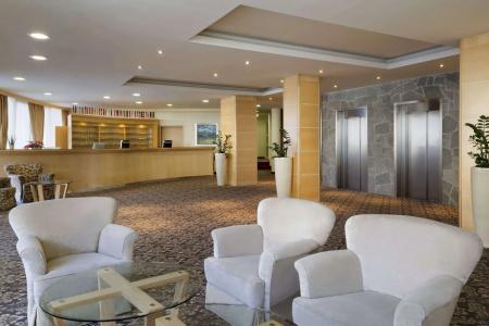 Ramada & Suites Kranjska Gora - 1