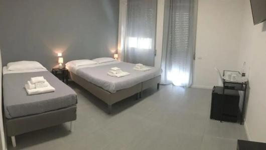 Vatican Central Suites - 10