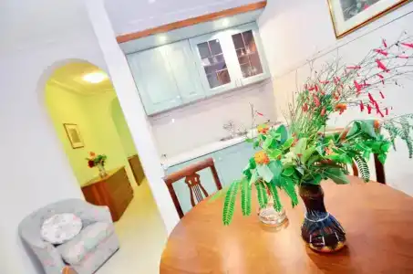 Villa Velzon Guesthouse - 85