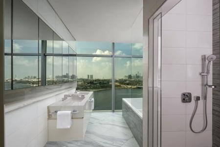 Marriott Marquis Creek - 10