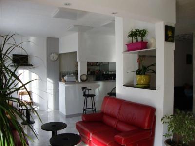 Hôtel Au Petit Languedoc - 1