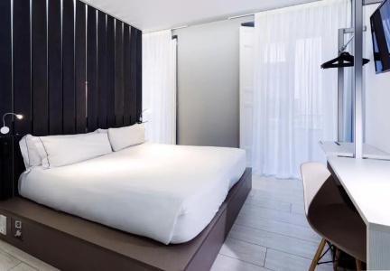 B&B Madrid Centro Fuencarral 52 - 70