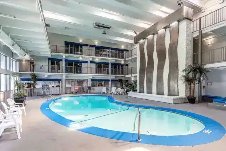 Quality Inn - Hwy 76 Central - 41