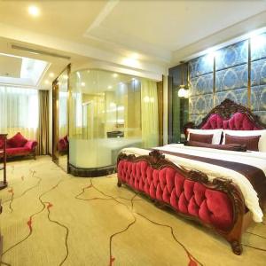 Chengdu Golden cube - 5