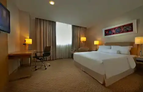 Royale Chulan The Curve - 33