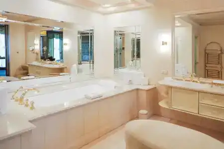 Royal Casino Spa & Resort - 145