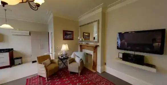 Merivale Manor - 115
