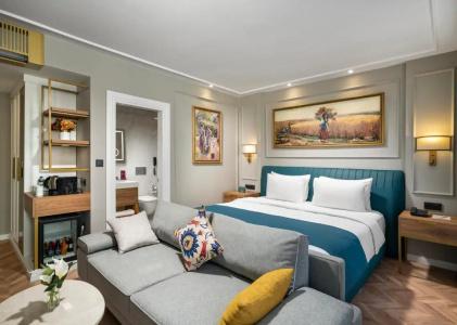 Royan Suites - 29