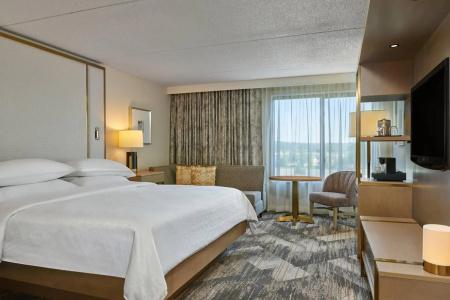 Sheraton Portland Airport - 32