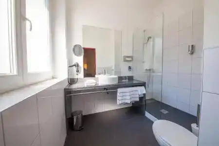 Novina Tillypark - 32