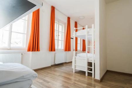 Safestay Prague Charles Bridge - 32