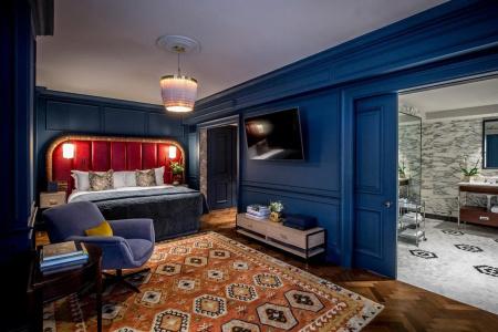The Bloomsbury - 3