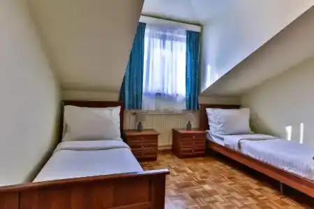Villa Velzon Guesthouse - 50