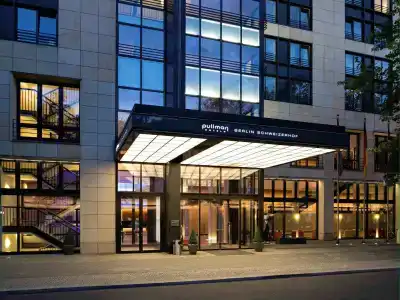 Pullman Berlin Schweizerhof - 1