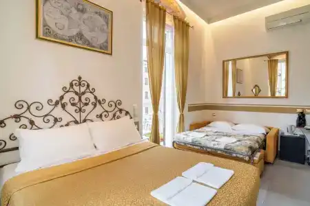Teresa Rooms & Suites - 4