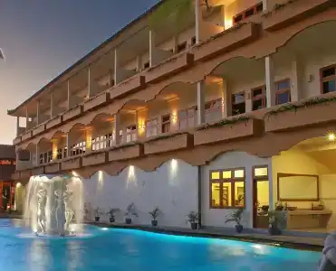 Febri's & Spa - 15