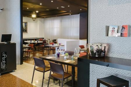 Rafaelhoteles Atocha - 23