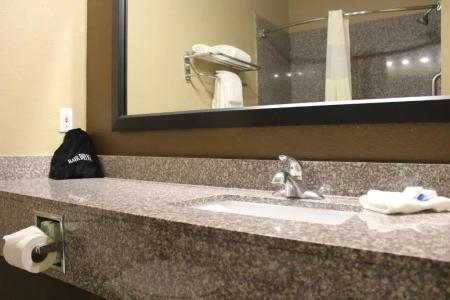 Best Western Plus Heritage Inn - 43