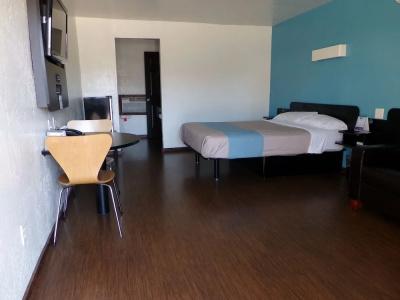 6-Missoula, MT - University - 33