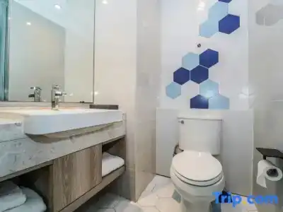 Jinglai (Shanghai Xujiahui) - 60
