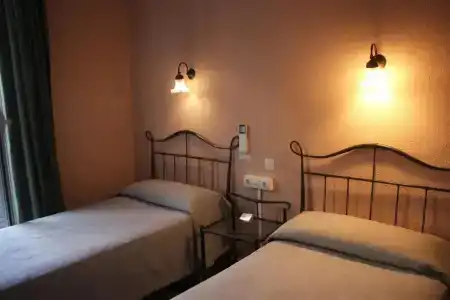 Peninsular - 40