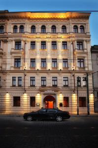 Luxury Family Royal Palace - 0