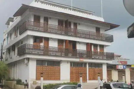Stonetown View Inn - 53