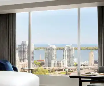 The Ritz-Carlton, - 35
