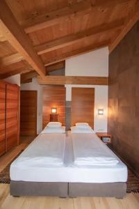 SIMPLE but EXCELLENT - 119