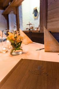 & Restaurant Ritter Jörg - 1