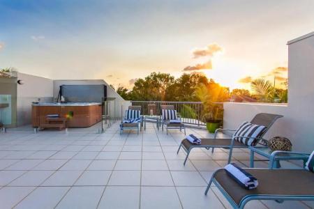 Noosa Tropicana - 173
