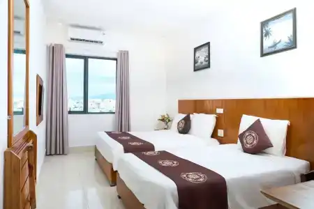 Da Nang Bay - 23