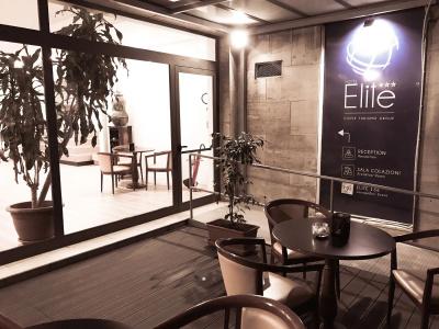 Elite - 20