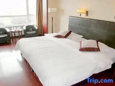Qingdao Meteorological Holiday - 72