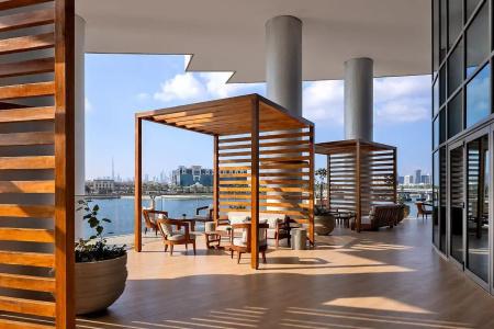 Hilton Creek & Residences - 13