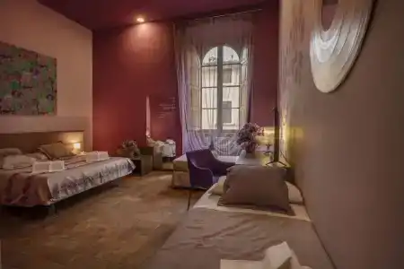 Palazzo Renieri - 3stelle S - 70