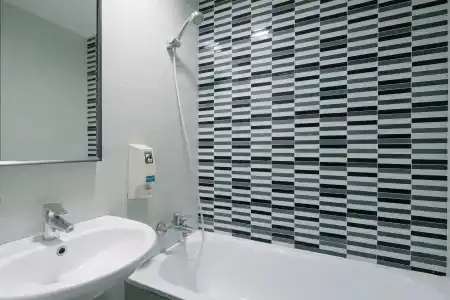 81 Changi - SG Clean - 8
