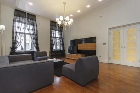 Central Park Residence - 108