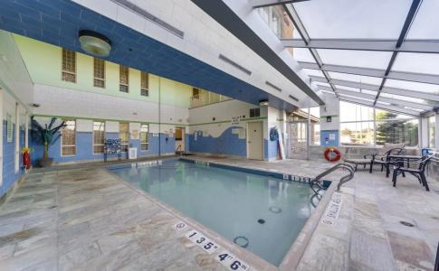 Monte Carlo Inn - 13