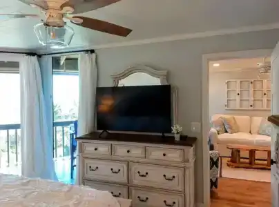 Hibiscus Oceanfront - 62