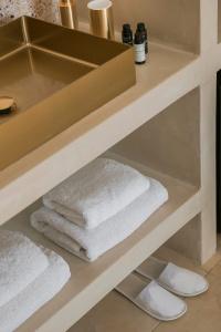 Alley Boutique and Spa - 205