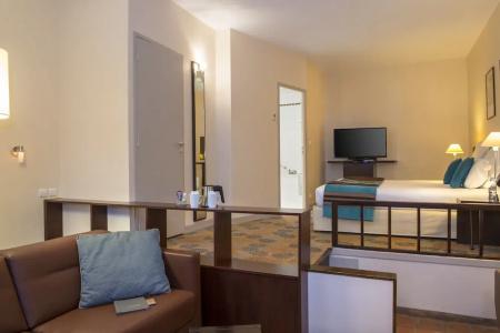 Best Western Plus Le Donjon - Cœur de La Cité Médiévale - 60