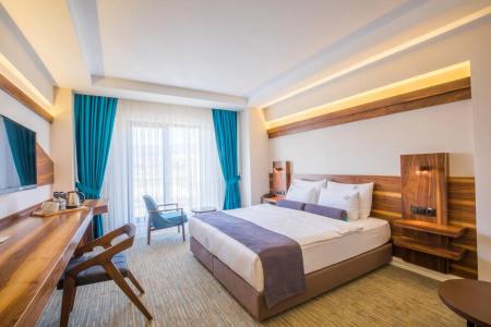 Karpalas City & Spa - 22