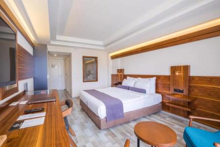 Karpalas City & Spa - 62
