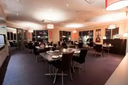 Platinum International - 23